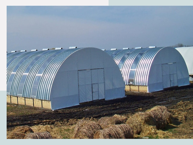 Сельскохозяйственные здания в Анапе